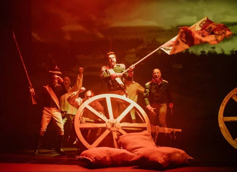 Жестокое «солнце Аустерлица» Жестокое «солнце Аустерлица» история