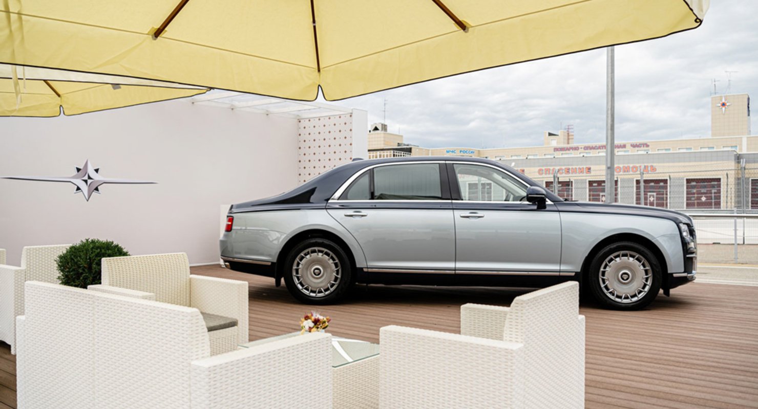 Компания Aurus показала в Сочи первый двухцветный седан Senat