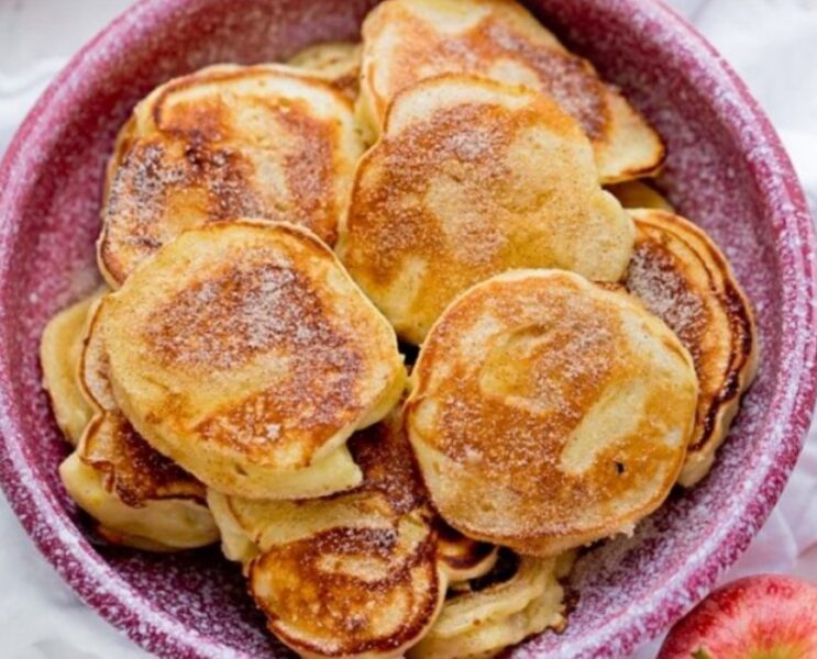 Добавлять ли в оладьи яйцо. Добавлять ли в оладьи яйцо. Сырники из тофу. Что подоить в тесто оладьев чтобы получилось пышные. Добавлять ли в оладьи яйцо.