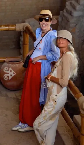 Ксения Собчак и Константин Богомолов, Борис Белоцерковский, Оксана Самойлова и Яна Расковалова проводят время в круизе по Латинской Америке Собчак, СобчакКсения, Ксения, Борис, СамойловаОксана, РасковаловаКсения, участниками, перед, лекцией, РасковаловойКсения, Богомоловым, Богомолов, Оксана, СобчакКонстантин, мужем, Константином, Самойлова, Российские, обувных, RendezVous