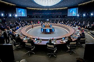 НАТО решает вопросы, связанные с изменением Устава Блогеры,геополитика,общество,Политика