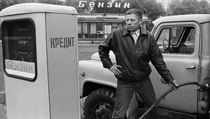 Почему в СССР не выпускали легковые автомобили с дизельными двигателями