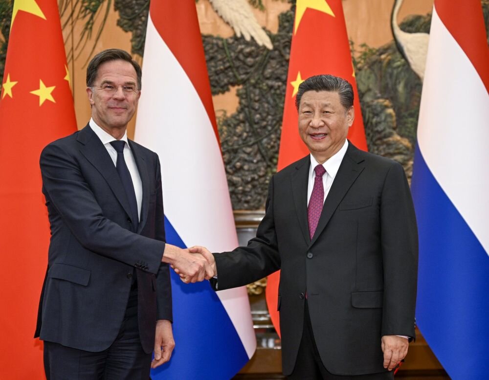 К итогам визита премьер-министра Нидерландов Марка Рютте в Пекин Премьер-министр Нидерландов Марк Рютте 26-27 марта находился с рабочим визитом в Китае, где встретился с председателем КНР Си...-2