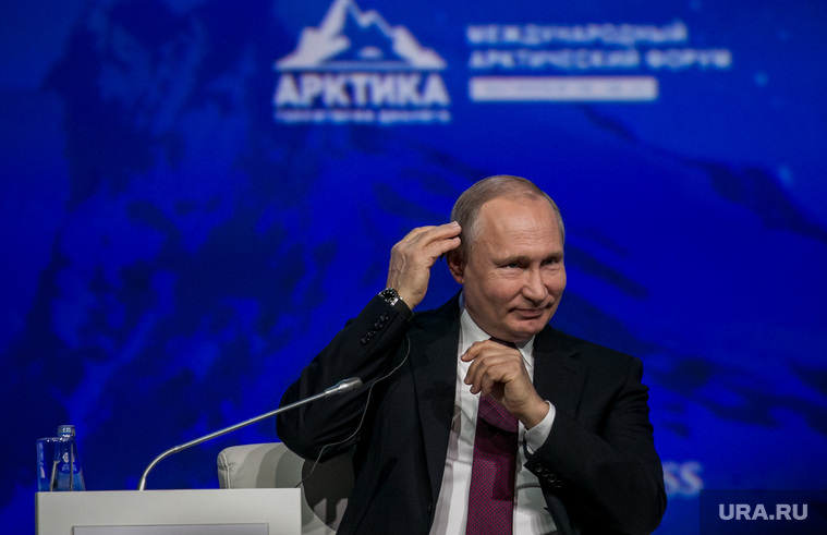 Bloomberg раскрыл план Путина остаться у власти после 2024 года общество,Путин,россияне