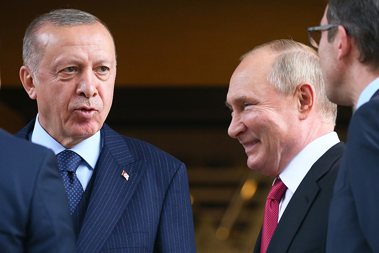 Эрдоган отдал приказ, который поставил Россию и Турцию на грань войны геополитика,сирия