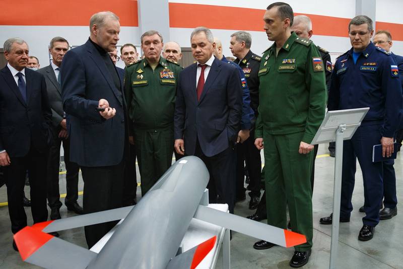 Проект беспилотного комплекса группового применения «Молния»