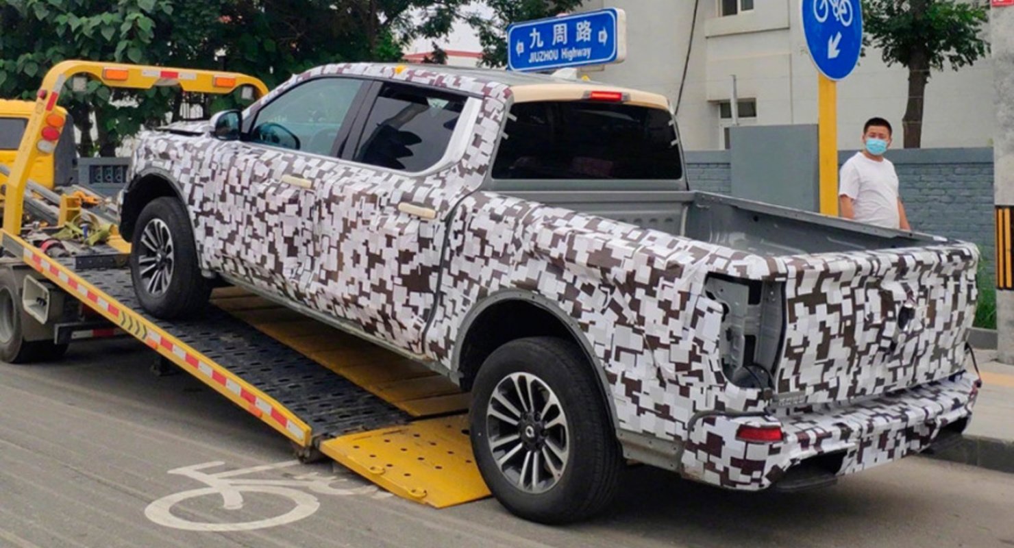 Концерн Great Wall приступил к тестированию большого пикапа X Cannon с мотором V6