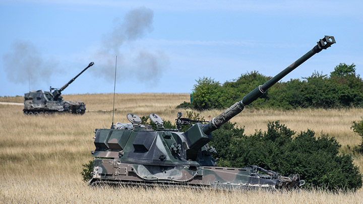 ЗАПАД ГОТОВИТ ВТОРОЙ ЭШЕЛОН: НА САМОМ ДЕЛЕ ОРУЖИЕ ПОСТАВЛЯЕТСЯ НЕ УКРАИНЕ