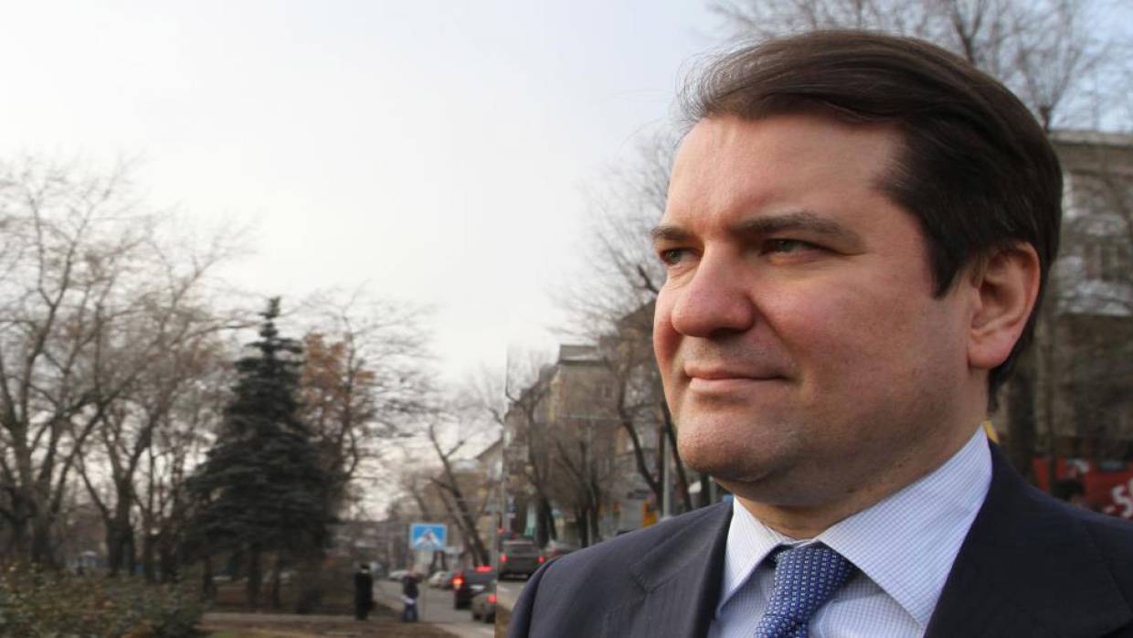 Историк Корнилов: Вывод иностранных военных из Украины поможет разрядке между Россией и Западом