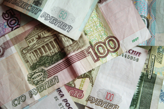 Выплата внешнего долга России в рублях укрепит российскую валюту на международной арене