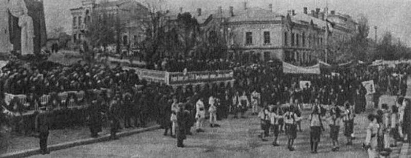 Про памятник Котовскому в Кишинёве и не только история