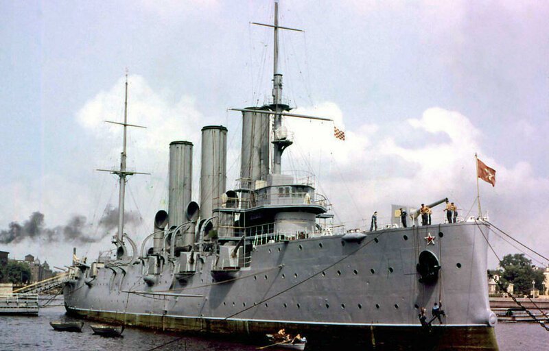 4. Крейсер «Аврора» — символ Октябрьской революции 1917 года. СССР, интересное, история, ленинград, фотографии