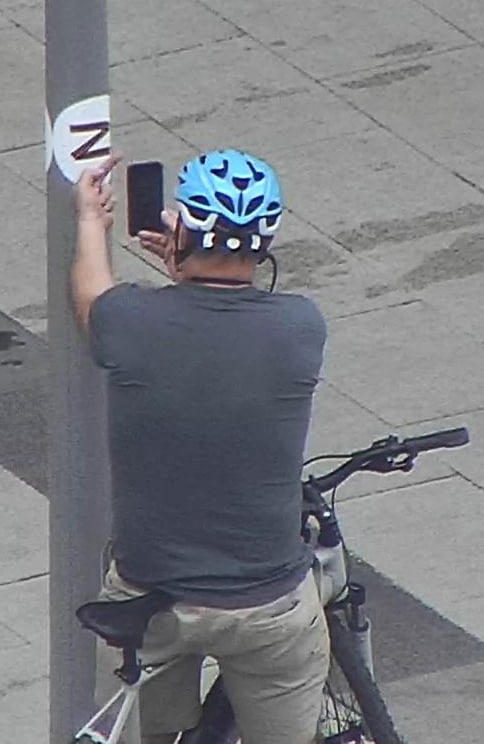 Атташе посольства США в Москве поглумился над символом СВО Атташе посольства США в Москве поглумился над символом СВО геополитика