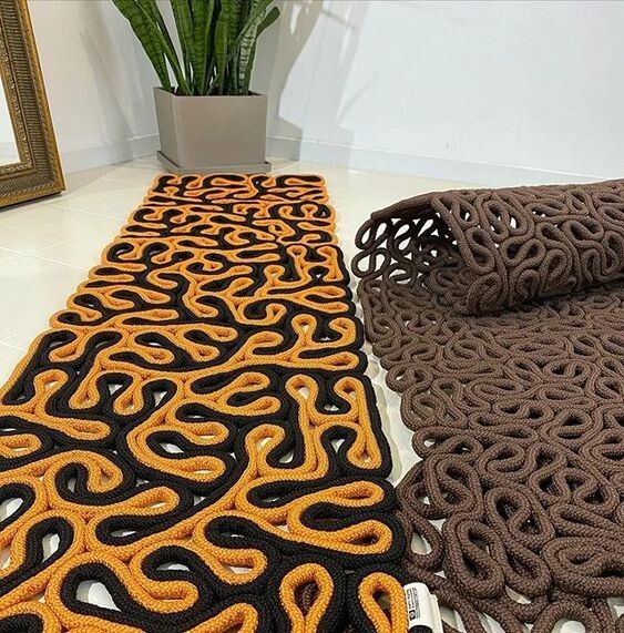 Оригинальное интерьерное решение: необычные ковры из шнуров