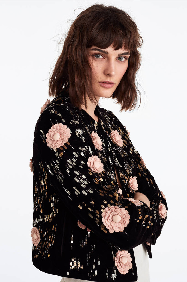 Сильное плечо: 20 хитовых пиджаков этой осени Сильное плечо: 20 хитовых пиджаков этой осени гардероб,мода и красота,модные образы,модные тенденции,одежда и аксессуары