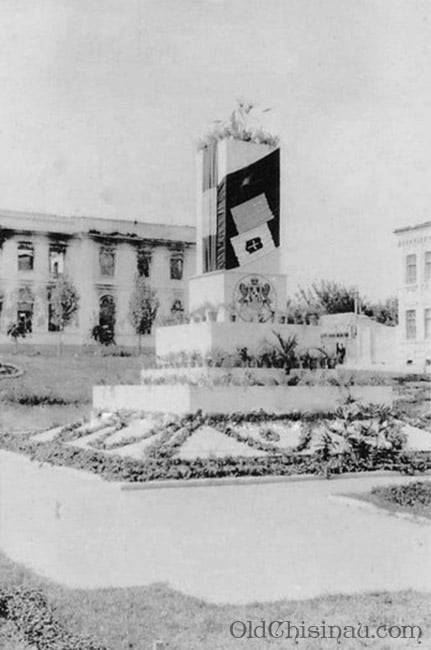 Про памятник Котовскому в Кишинёве и не только история