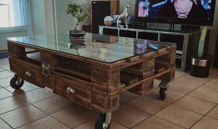 Вторая жизнь поддонов: практичные и несложные идеи использования