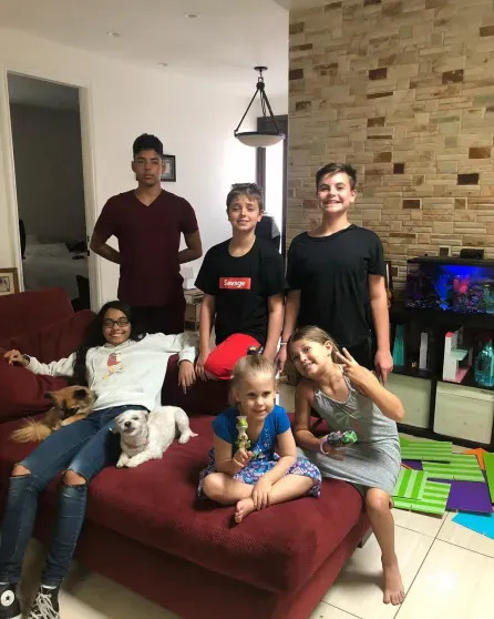 Старший сын Бритни Спирс отказался от фамилии своего отца на фоне воссоединения с певицей Спирс, Бритни, Федерлайн, звезды, сыновей, мемуары, бывший, сыновья, именно, якобы, недавнего, соцсетях, этого, детей, Федерлайном, После, после, Федерлайна, Кевина, удалось