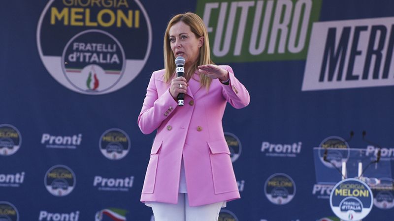 Сенатор Пушков осудил газету The Guardian за нападки на будущего итальянского премьера Джорджи Мелони