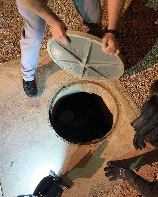 Канализационный люк 