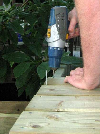 Как построить домик на дереве Как построить домик на дереве сделай сам