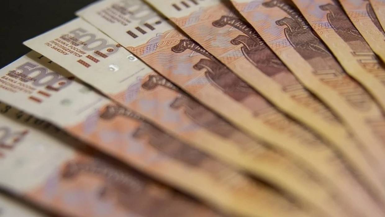 «Ъ»: правительство разработало единые правила начисления зарплат врачам в России