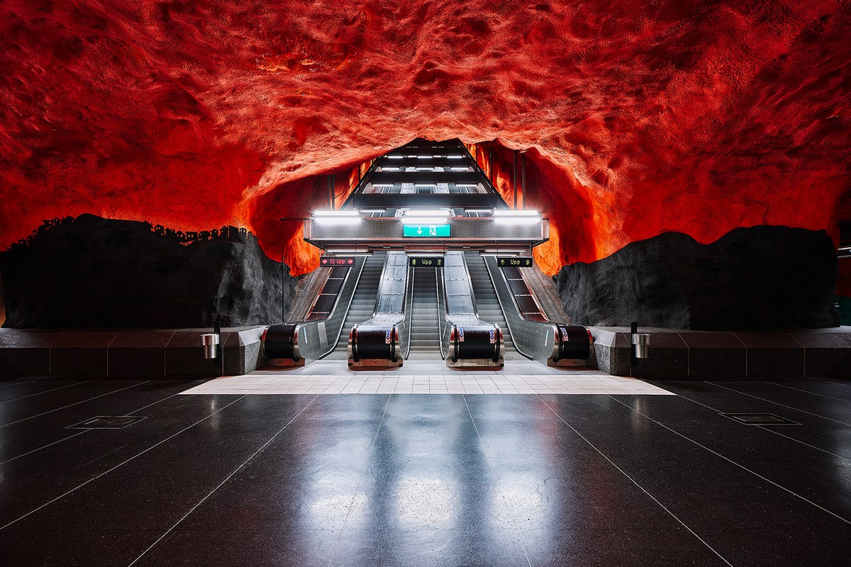 Мир стокгольмского метро на снимках Давида Альтрата метро,Стокгольм,Швеция