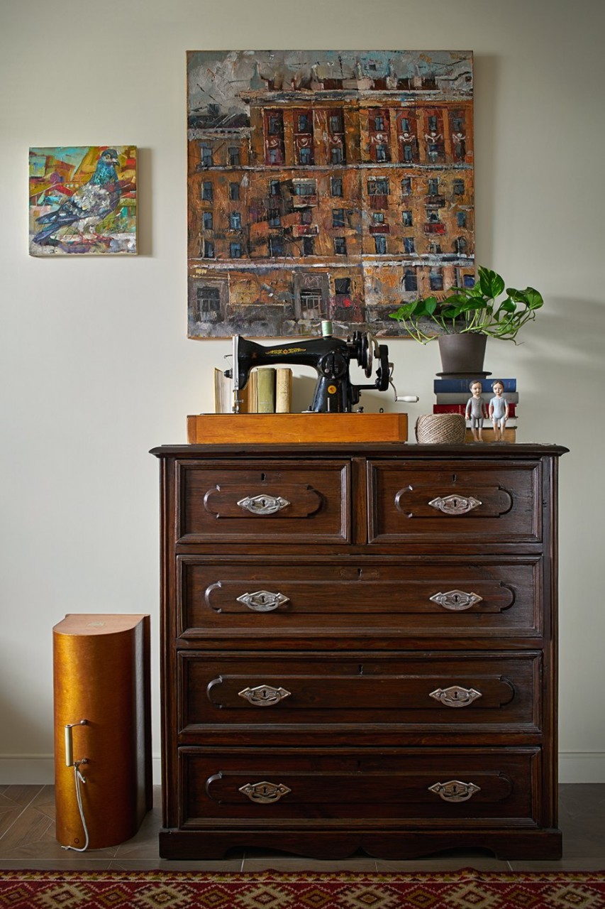 Двухкомнатная квартира в хрущевке в современном советском стиле Двухкомнатная квартира в хрущевке в современном советском стиле домашний очаг