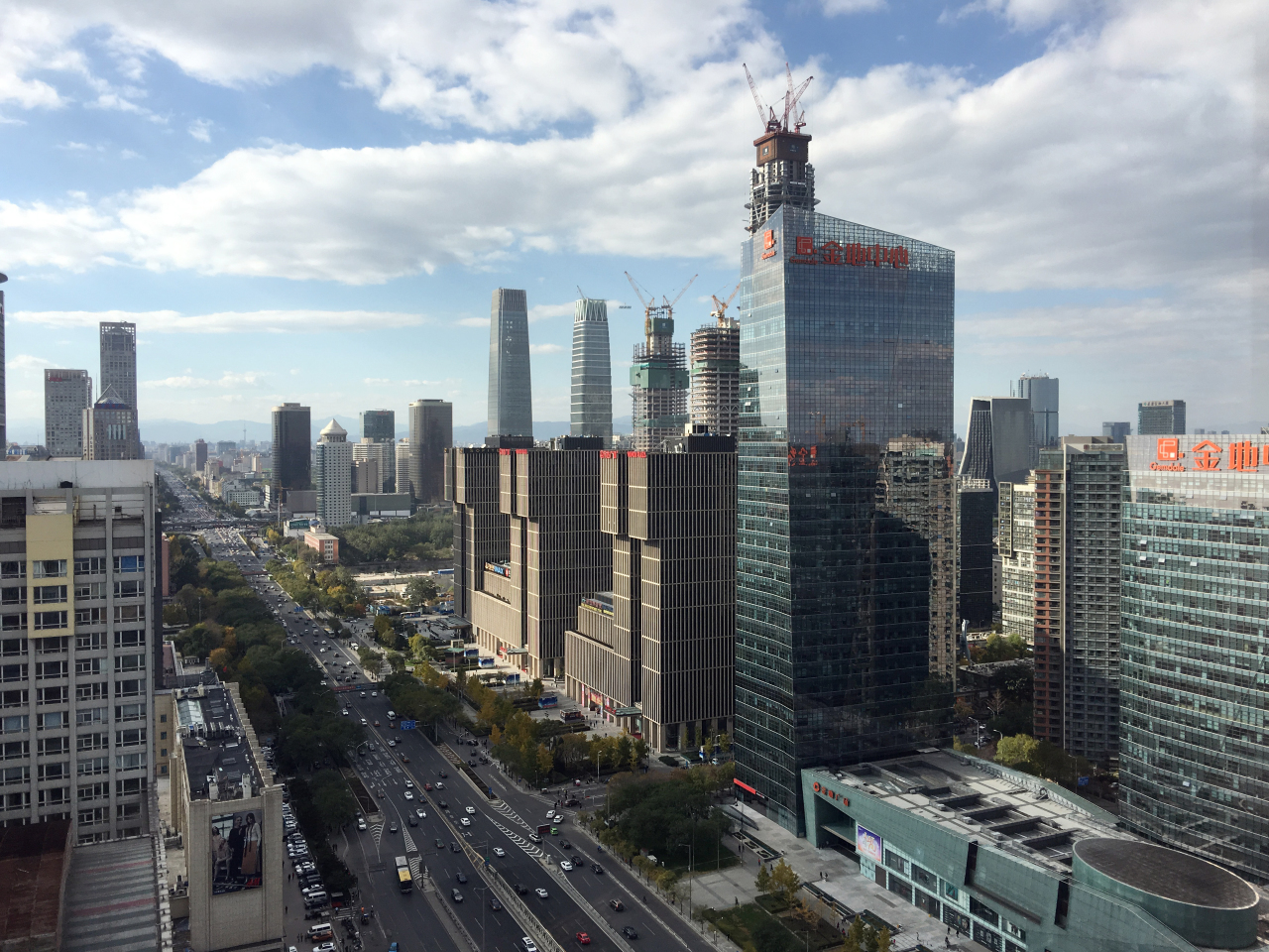 File:Beijing CBD 2016 November.jpg - Wikimedia Commons