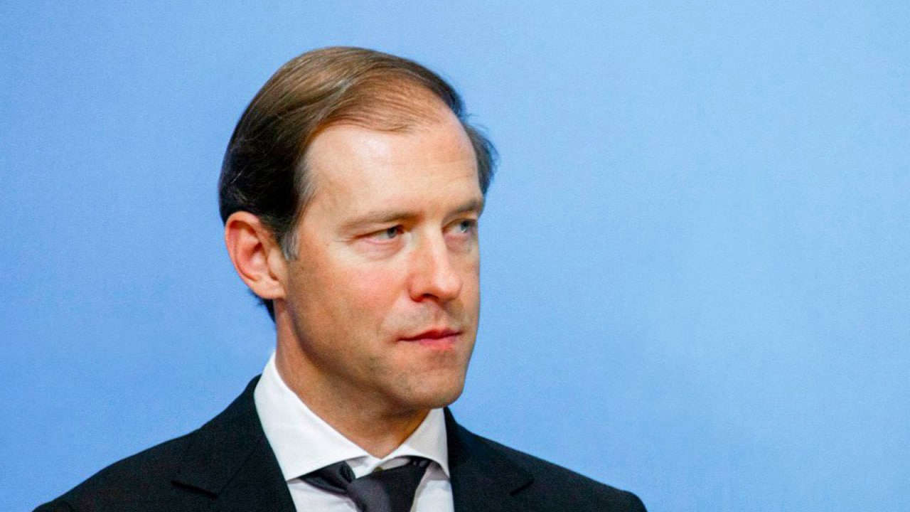 Мантуров выступил за запрет использования старых моделей машин