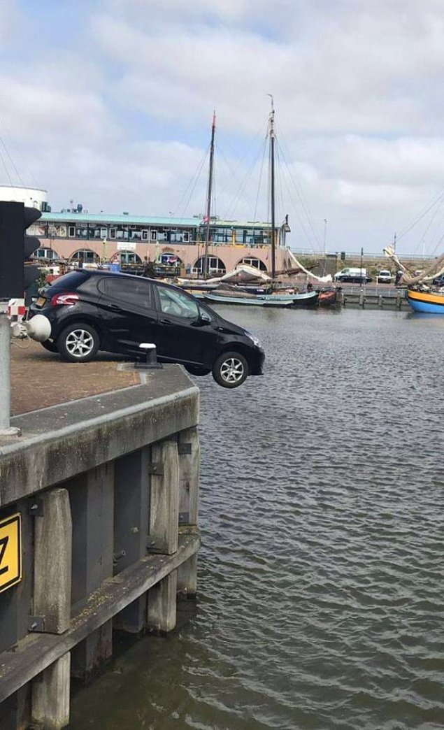 Дорога может преподнести гораздо больше сюрпризов, чем кажется: 44 фотодоказательств Дорога может преподнести гораздо больше сюрпризов, чем кажется: 44 фотодоказательств авто и мото,автоновости