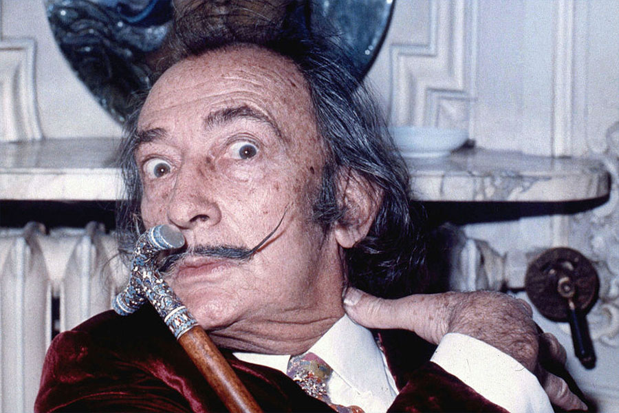 10 известнейших личностей с необъяснимыми «бзиками»