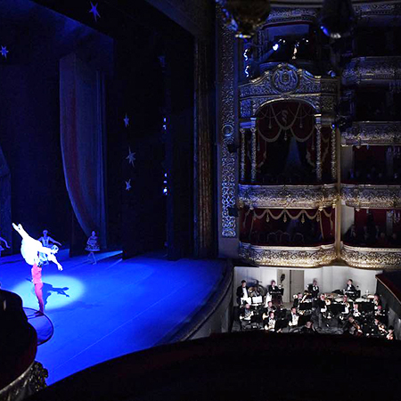 Щелкунчик и мышиный король: Владимир Путин сводил друзей на балет Щелкунчик и мышиный король: Владимир Путин сводил друзей на балет новости