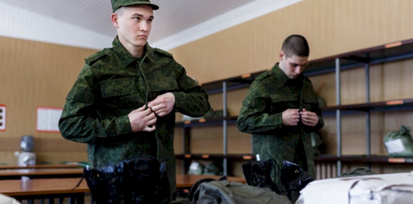 Алтайский военком опроверг сведения о необходимости мобилизованным покупать себе обмундирование