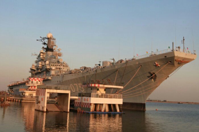 Почему из 9 советских авианосцев в России остался лишь «Адмирал Кузнецов»? Почему из 9 советских авианосцев в России остался лишь «Адмирал Кузнецов»?