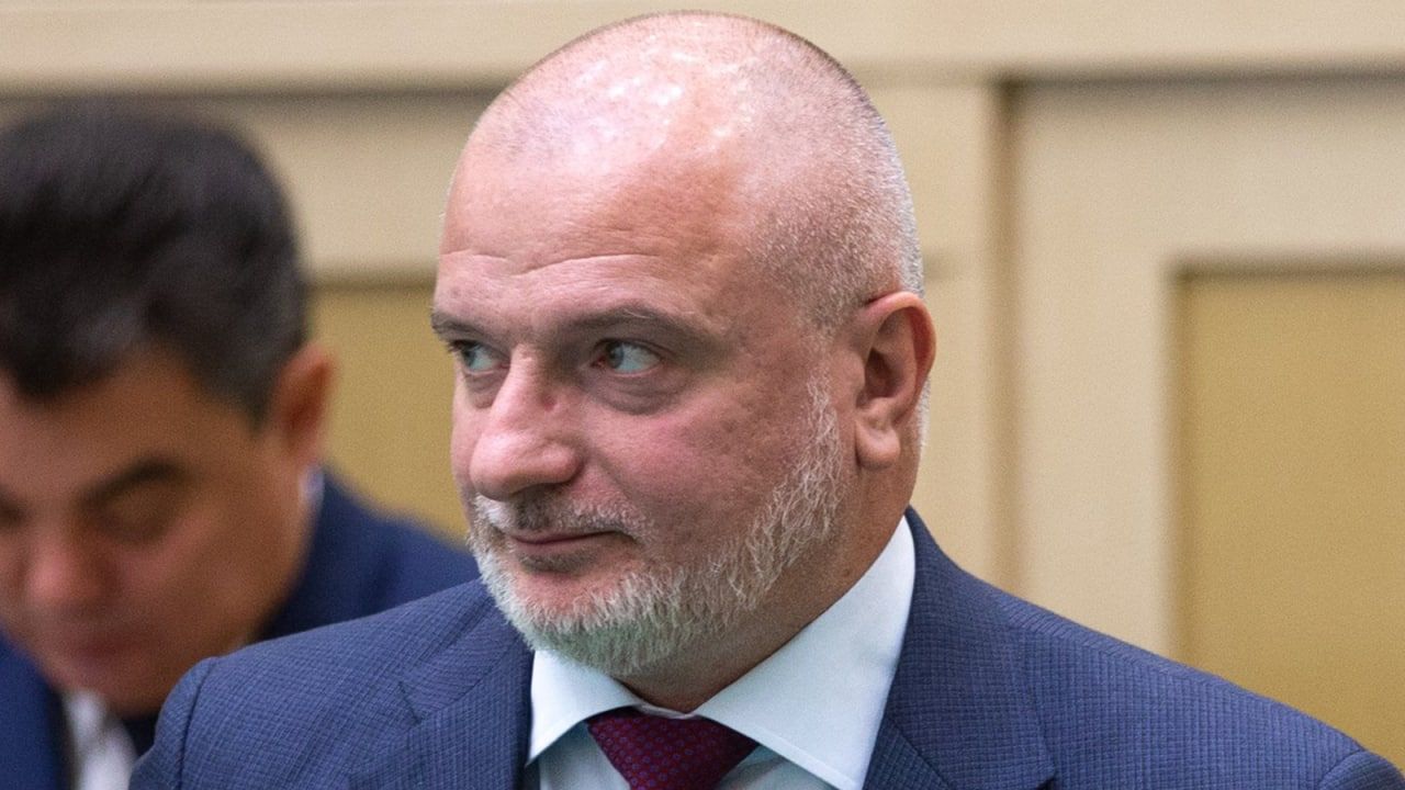 Клишас: Запад спустя пять месяцев внезапно заметил преступления киевских националистов