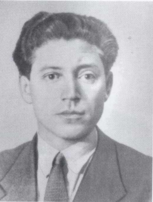 Внук офицера НКВД: «Я публикую дневники деда, чтобы предостеречь людей от ностальгии по сталинским временам» Внук офицера НКВД: «Я публикую дневники деда, чтобы предостеречь людей от ностальгии по сталинским временам» история