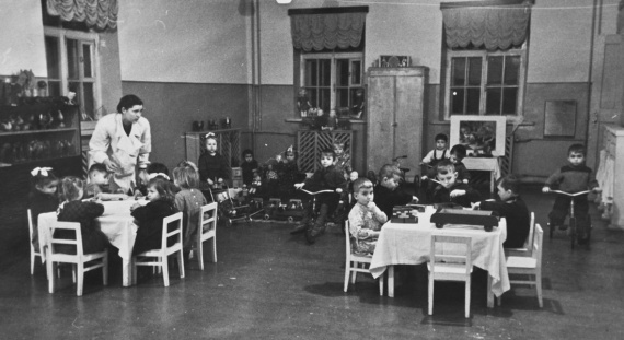 Размах и пульс жизни в глубинке СССР 50-тых , на примере городка Жигулевск Размах и пульс жизни в глубинке СССР 50-тых , на примере городка Жигулевск Война и мир