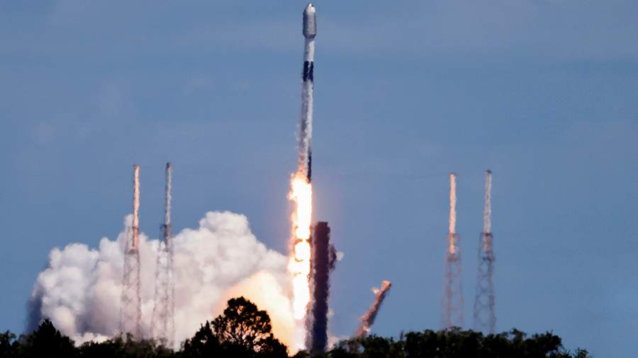 SpaceX успешно запустила Falcon 9 с 23 спутниками Starlink
