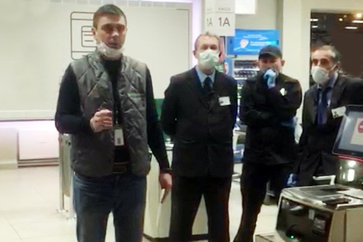 У грузчика в московском супермаркете подтвердился коронавирус