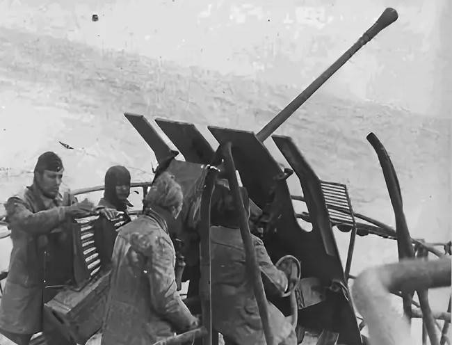 Немецкие 37–55-мм морские зенитные автоматы в годы Второй мировой Немецкие 37–55-мм морские зенитные автоматы в годы Второй мировой оружие