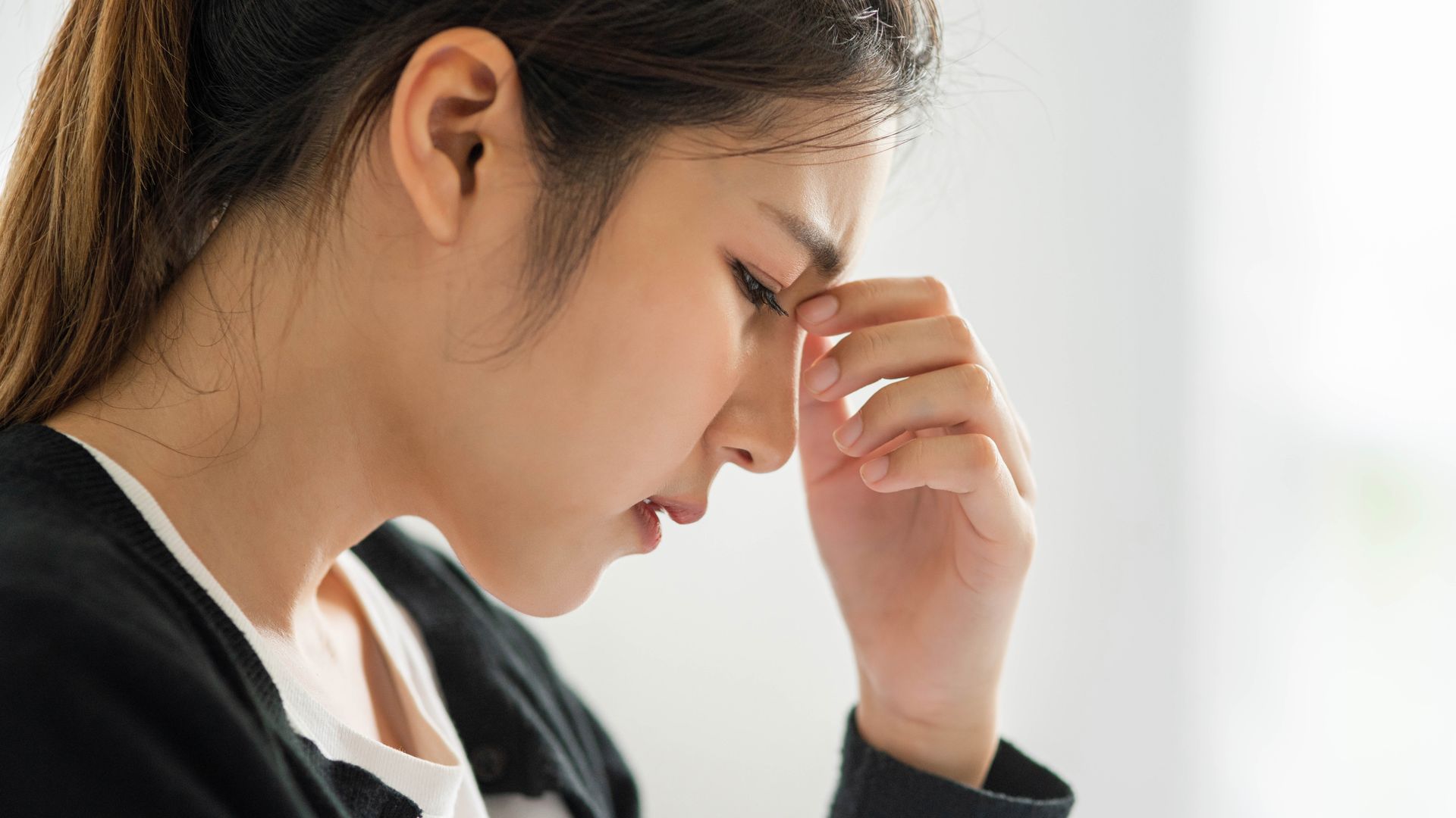 Экономист Гиринский: эмоциональные люди чаще всего становятся жертвами мошенников