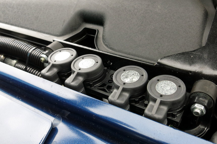 Поставить газ и слететь с гарантии. Как сделать "бюджетник" еще экономичнее? Поставить газ и слететь с гарантии. Как сделать "бюджетник" еще экономичнее? автомобили,автоновости,машины,ремонт,советы