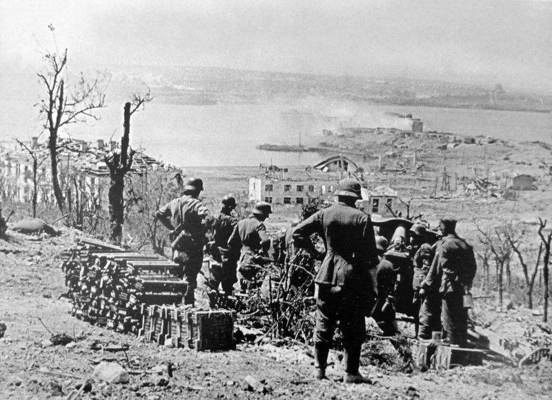 «Лов осетра». Как Манштейн взял Севастополь «Лов осетра». Как Манштейн взял Севастополь история
