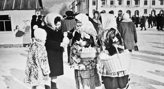 Размах и пульс жизни в глубинке СССР 50-тых , на примере городка Жигулевск Размах и пульс жизни в глубинке СССР 50-тых , на примере городка Жигулевск Война и мир