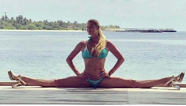 Фигуры российских звёзд на отдыхе в 2019 году Фигуры российских звёзд на отдыхе в 2019 году знаменитости,красота,мода и красота