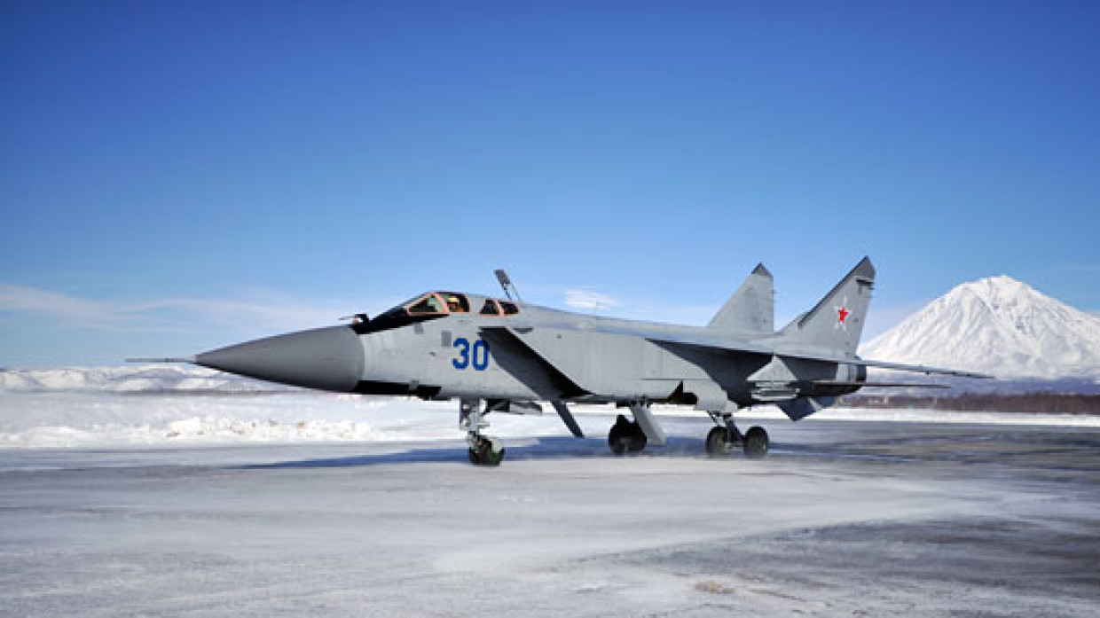 Истребители МиГ-31 начнут охоту за баллистическими ракетами