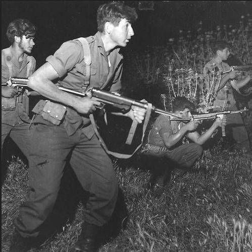 Послевоенное использование пистолетов-пулемётов, произведённых в нацистской Германии Послевоенное использование пистолетов-пулемётов, произведённых в нацистской Германии оружие