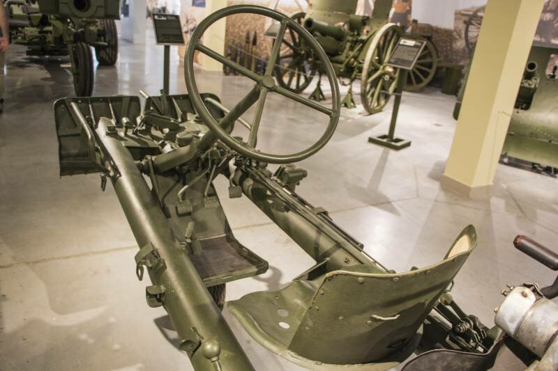 Рассказы об оружии. Самодвижущаяся пушка СД-44 Рассказы об оружии. Самодвижущаяся пушка СД-44