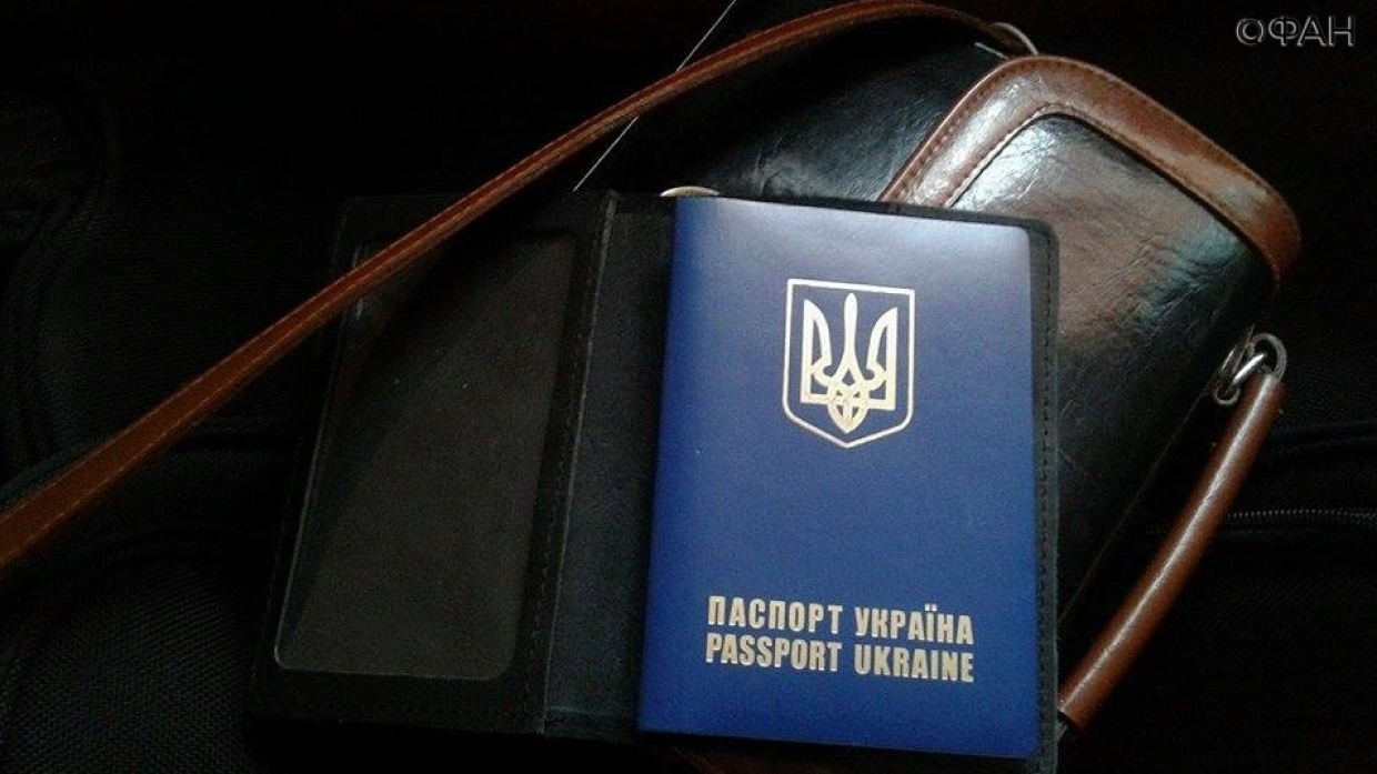 Политолог Кочетков объяснил, почему в ЕС угрожают Украине лишением безвиза